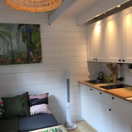 Lodge Nad Morzem Mojo Miodno Checz *