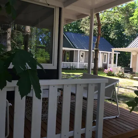 Nad Morzem Mojo Miodno Checz Lodge