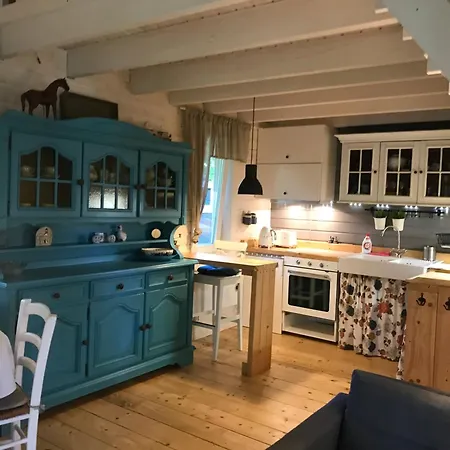 Lodge Nad Morzem Mojo Miodno Checz *