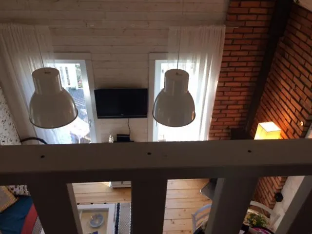 Nad Morzem Mojo Miodno Checz אכסניה סאשינו