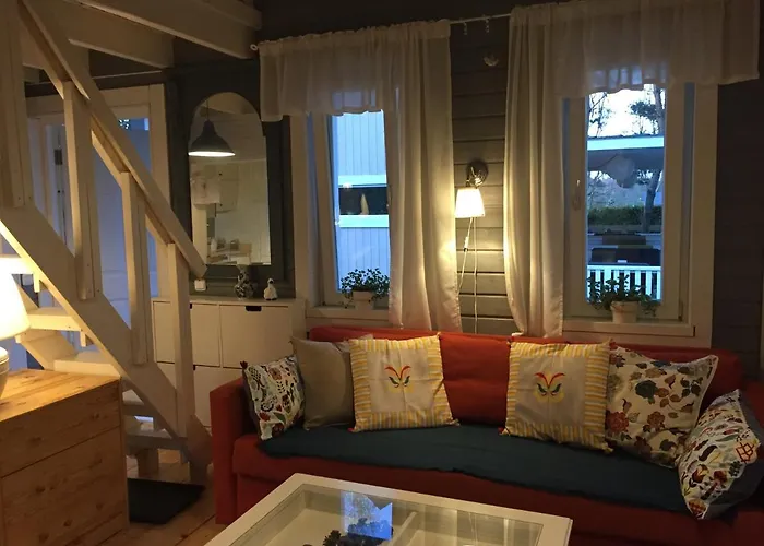 Nad Morzem Mojo Miodno Checz אכסניה *