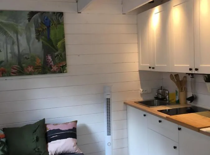 אכסניה Nad Morzem Mojo Miodno Checz *