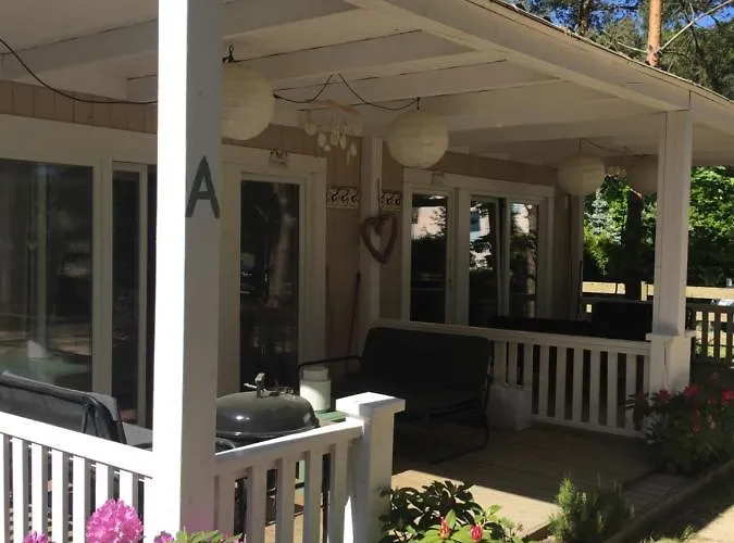 Nad Morzem Mojo Miodno Checz Jaktstuga Sasino