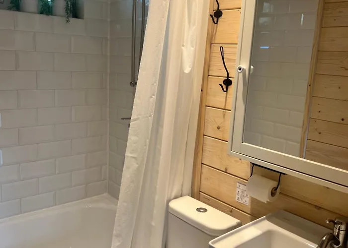 Nad Morzem Mojo Miodno Checz Jaktstuga